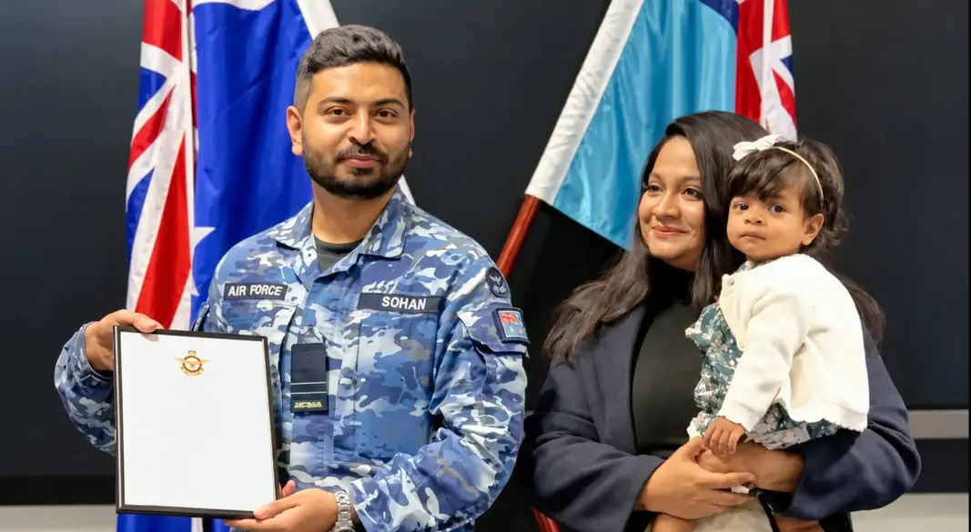 ১৩ বছরে বাবা-মাকে হারানো নাজমুস সোহান এখন অস্ট্রেলিয়ার বিমানবাহিনীর ফ্লাইট লেফটেন্যান্ট