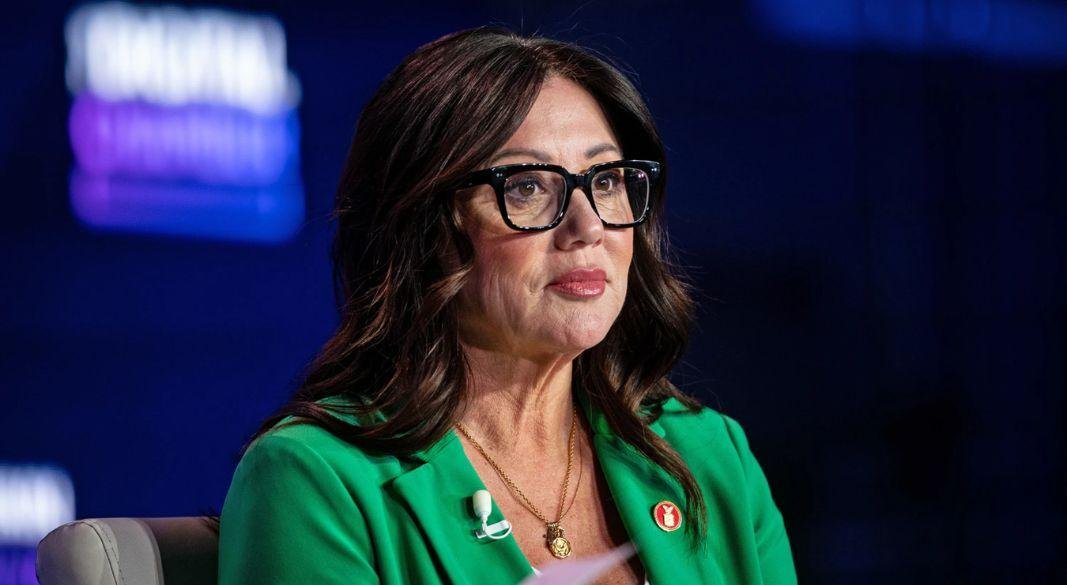 লোরি শ্যাভেজ-ডিরেমার