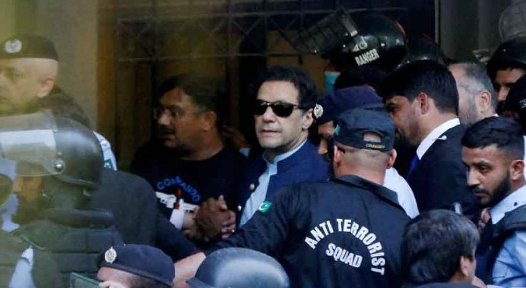 পাকিস্তান তেহরিক-ই-ইনসাফের (পিটিআই) প্রতিষ্ঠাতা ও সাবেক প্রধানমন্ত্রী ইমরান খান।