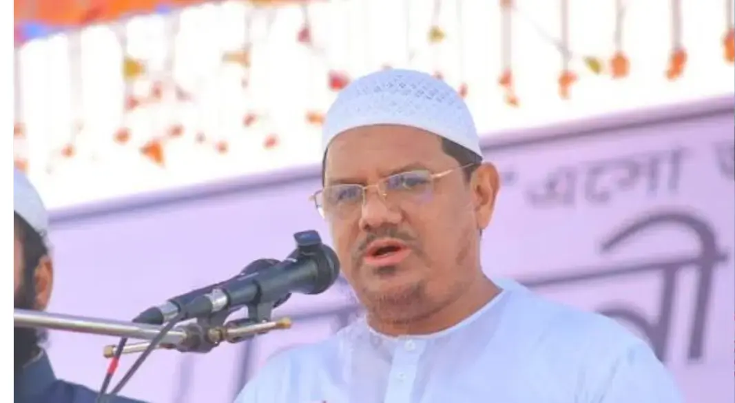 মুফতি সৈয়দ মুহাম্মাদ রেজাউল করীম, যিনি চরমোনাই পীর হিসেবে পরিচিত