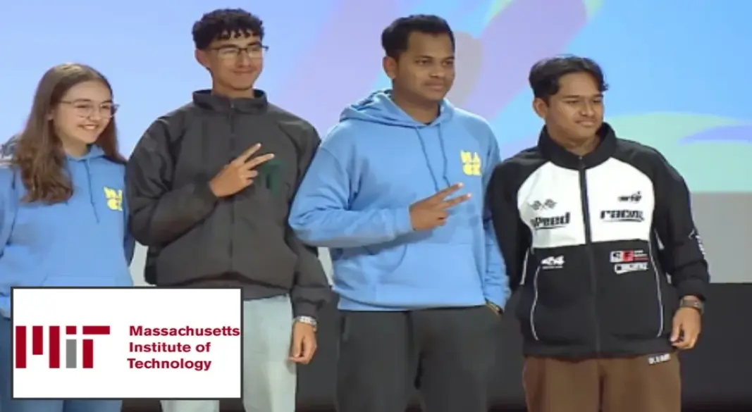 হ্যাকএমআইটি ২০২৬-এ অংশ নেওয়া দুই বাংলাদেশি শিক্ষার্থী ও তাঁদের প্রকল্পের সদস্যরা। ছবি: সংগৃহীত