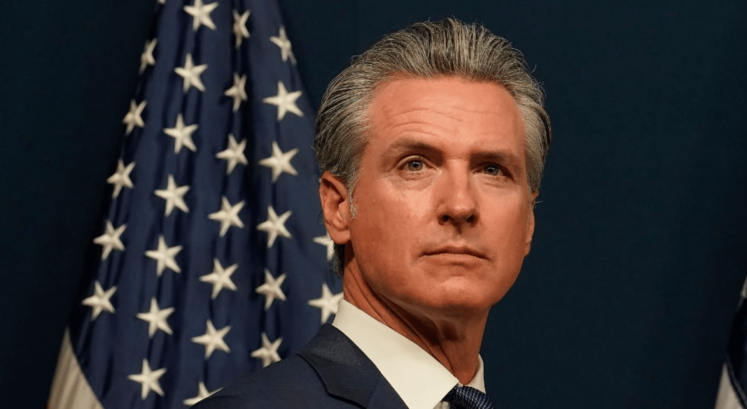 ক্যালিফোর্নিয়ার গভর্নর গ্যাভিন নিউজম