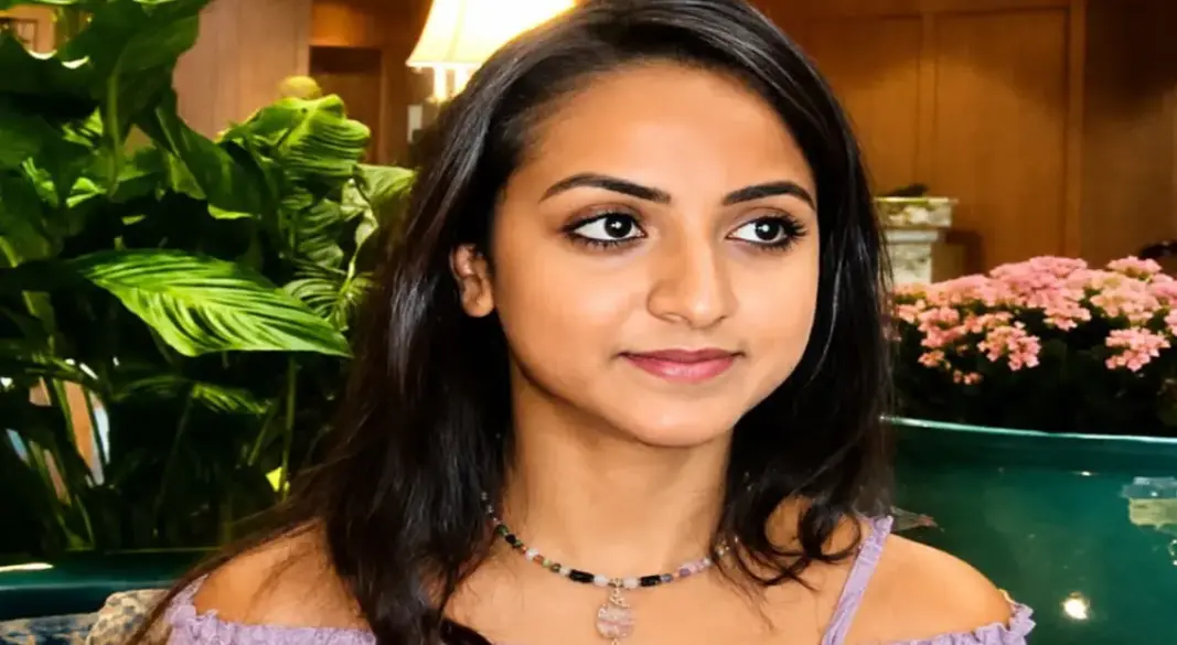 মেহেক খেরা, ওয়ালমার্টের চাকরির পাশাপাশি শুরু করা উদ্যোগ থেকেই গড়েছেন মিলিয়ন ডলারের ব্যবসা।ছাবি:সংগৃহীত
