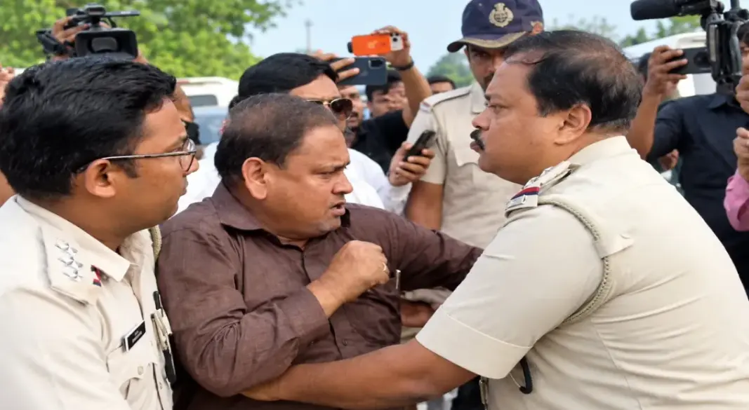 পশ্চিমবঙ্গে বাবরি মসজিদের মূল উদ্যোক্তা হুমায়ুন কবীর গ্রেপ্তার