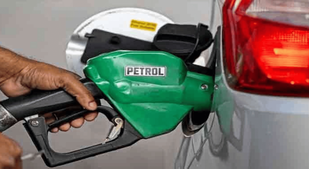 তেলের দাম আবারো ১০০ ডলার ছাড়াল