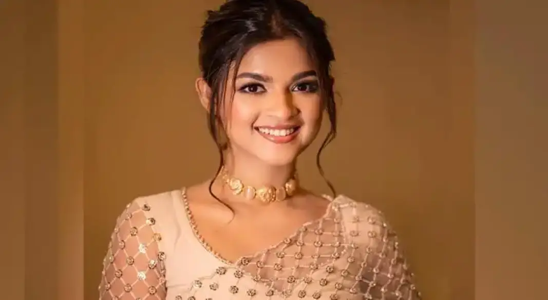 সালমান মুক্তাদিরের স্টুডিওতে হা ম লা ও ভা ঙ চু রের ঘটনায় ক্ষোভ জানিয়েছেন সাদিয়া আয়মান