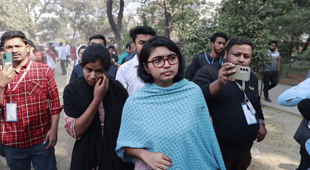 ভোট কেন্দ্র থেকে এজেন্টদের বের করার অভিযোগ তুললেন তাসনিম জারা