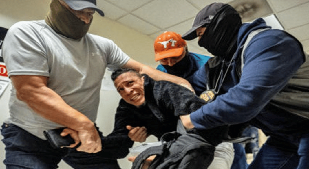 যুক্তরাষ্ট্রে আইসিই'র অভিযানে গ্রেপ্তার হওয়া অভিবাসীদের ৪১ শতাংশই নিরপরাধ